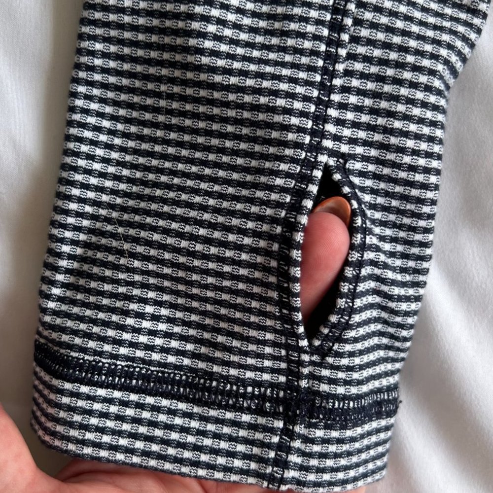 Lululemon Checkered Pattern Defined Jacket Women’… - image 4